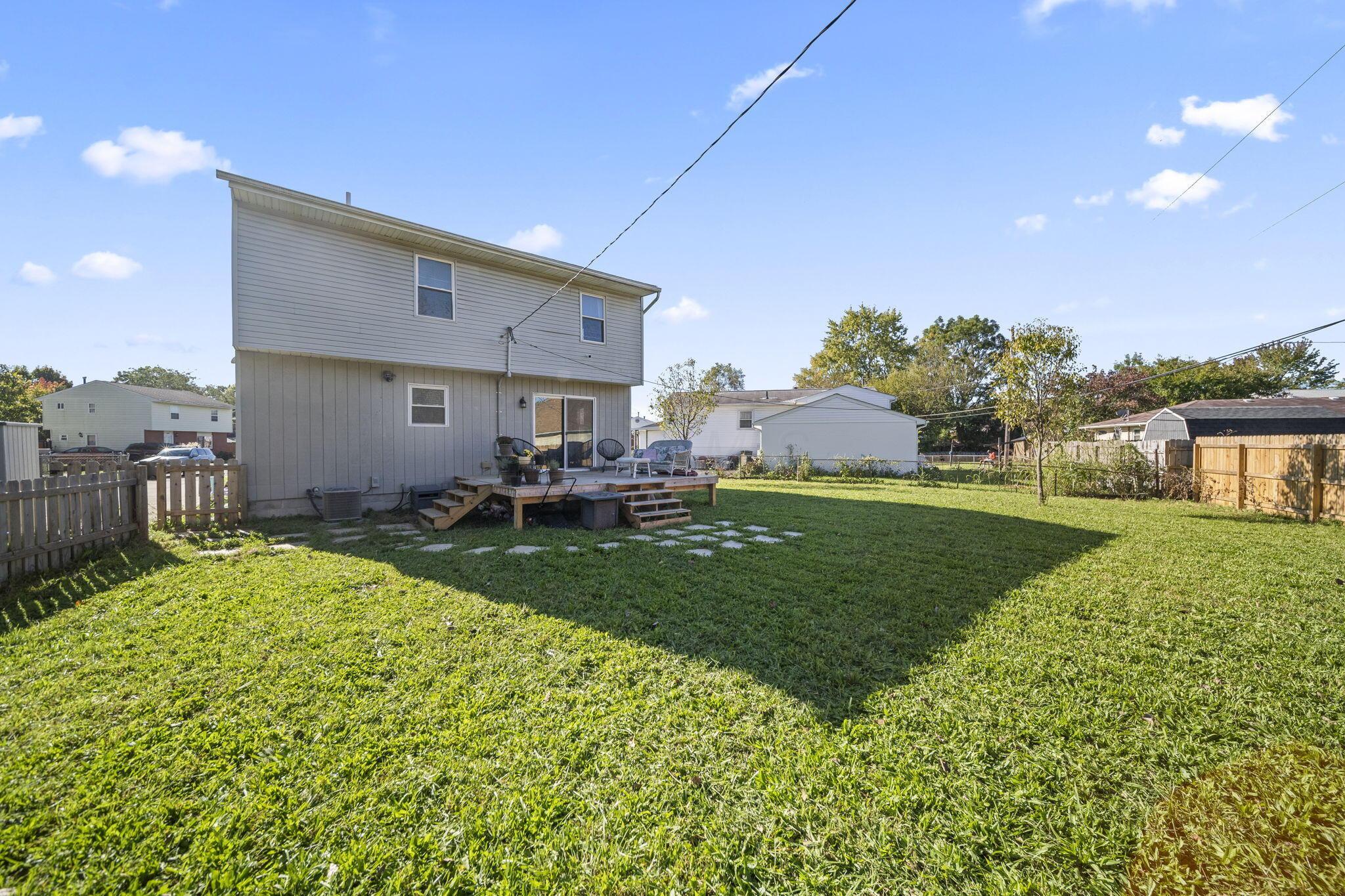 2663 Arcola Road Columbus, OH 43207 - Photo 25 of 34 40-web-or-mls-A7400410