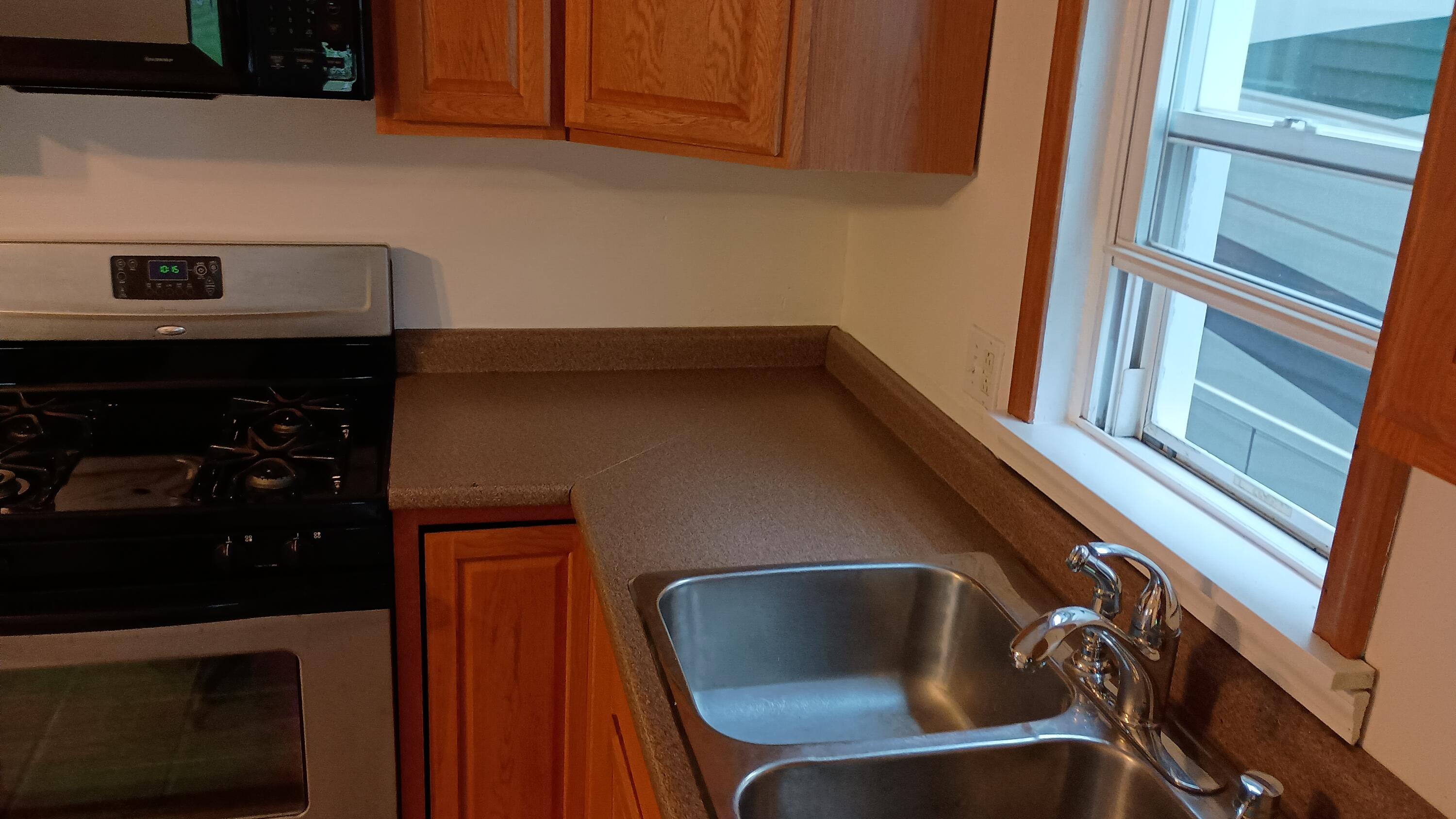 39495 Willis Road Belleville, MI 48111 - Photo 54 of 107 Kitchen (8)