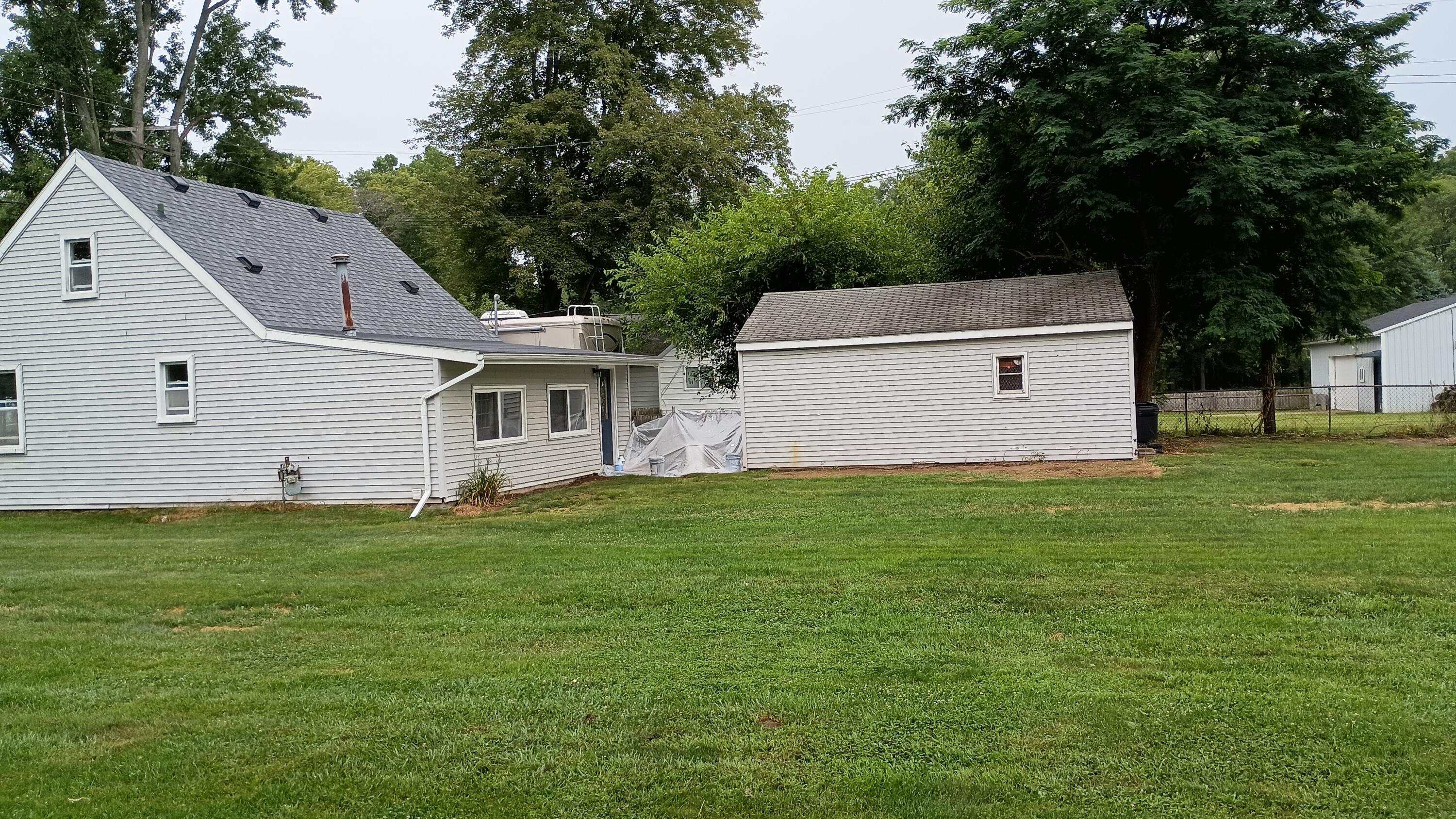 39495 Willis Road Belleville, MI 48111 - Photo 78 of 107 side elevation (1)