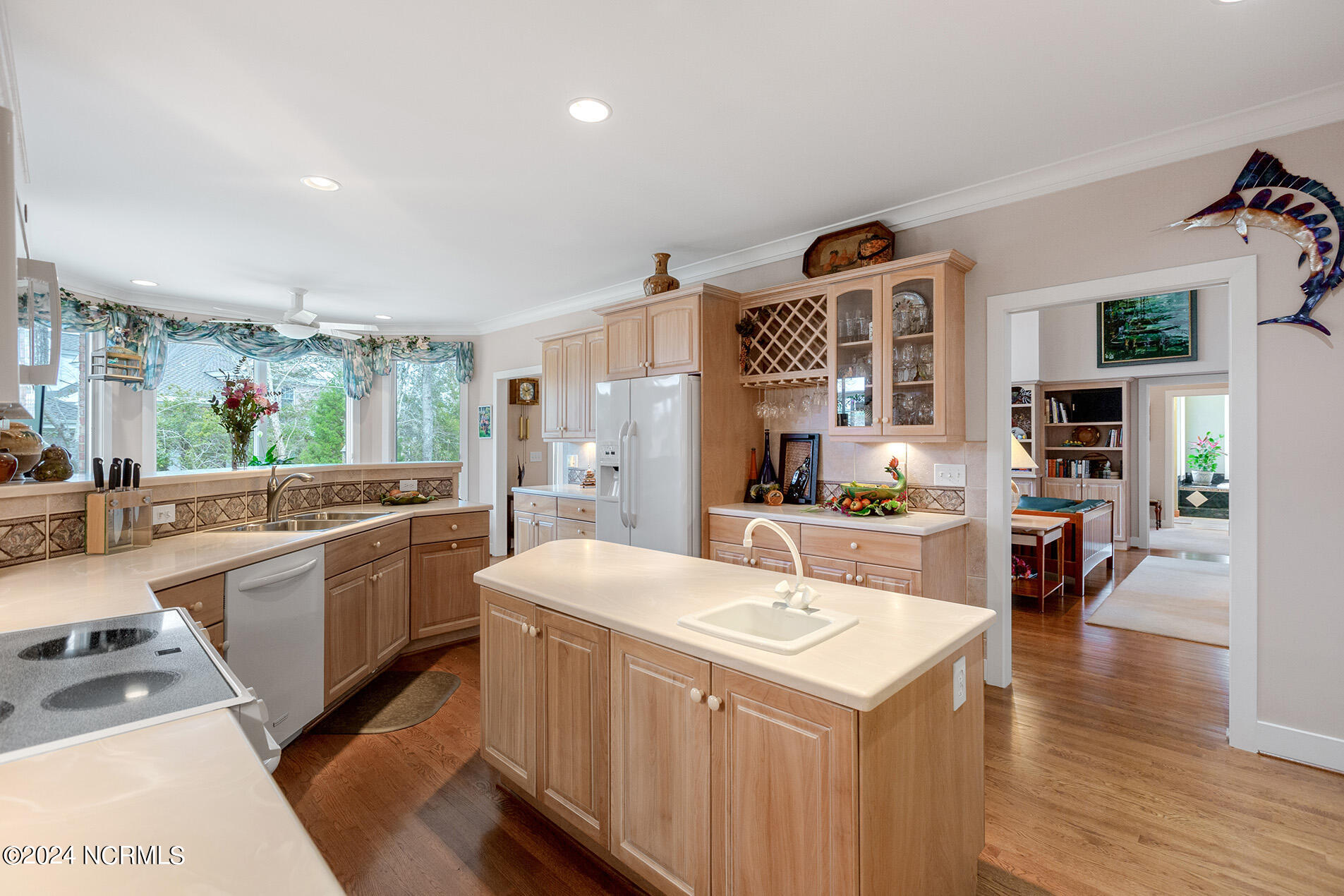 809 Shell Point Place Wilmington, NC 28405 - Photo 27 of 41 ShellPoint809-6kitLFL33A3357-CR2