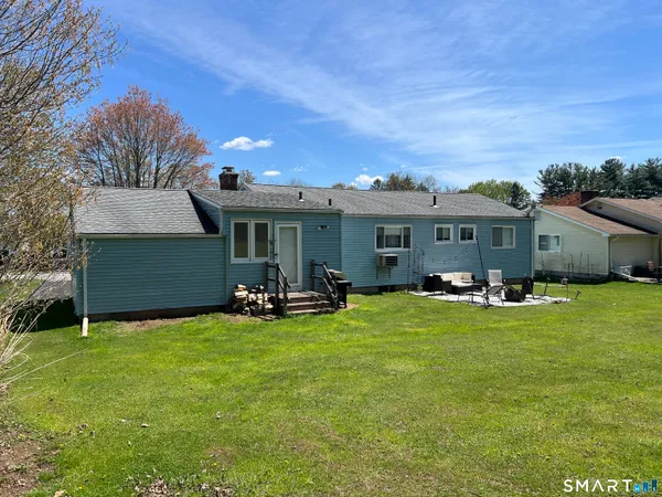 $349,900 | 325 Barbara Road, Middletown, CT 06457