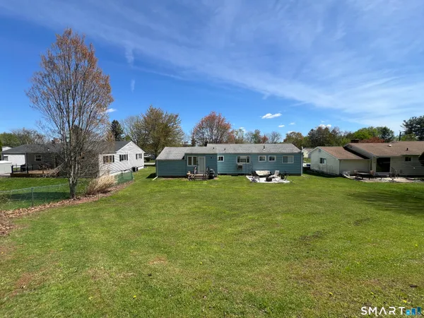 $349,900 | 325 Barbara Road, Middletown, CT 06457