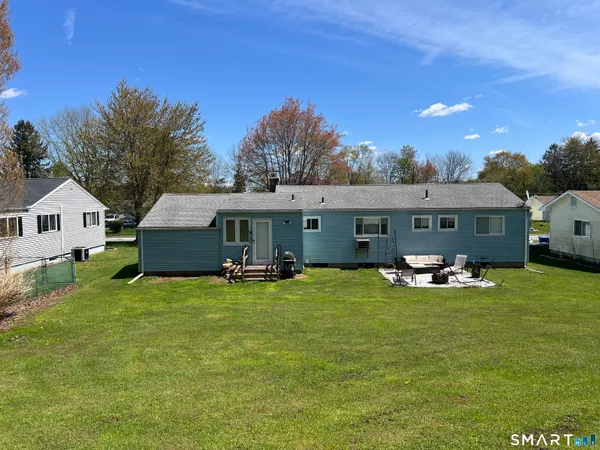 $349,900 | 325 Barbara Road, Middletown, CT 06457