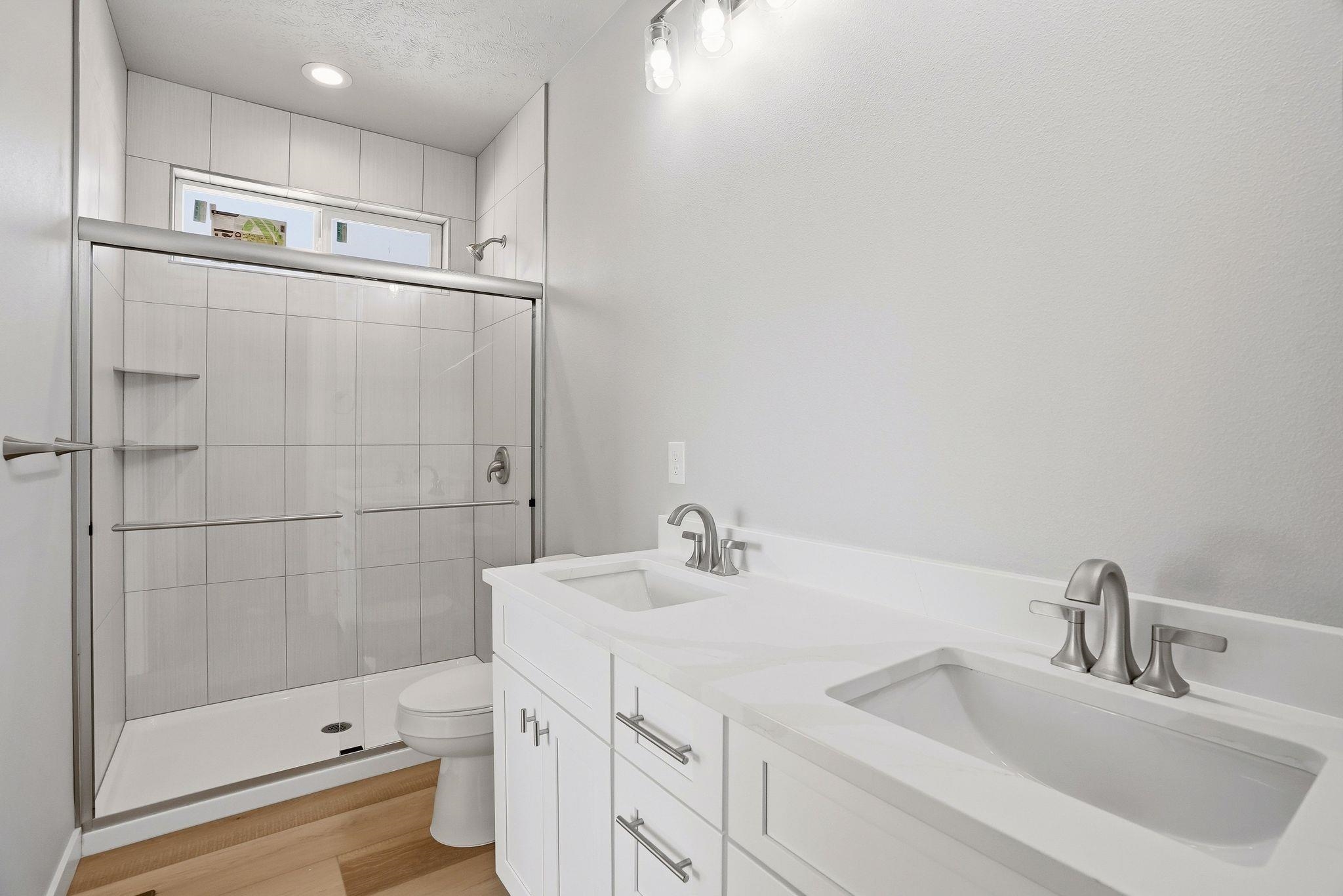 2107 North Sipple Road Spokane Valley, WA 99212 - Photo 12 of 22 Gallery Image 12