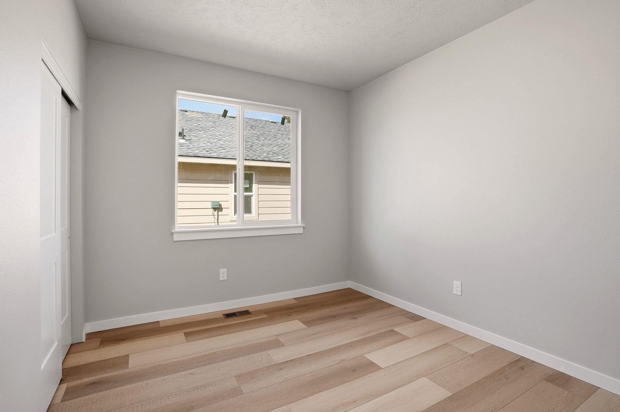 2107 North Sipple Road Spokane Valley, WA 99212 - Photo 15 of 22 Gallery Image 15
