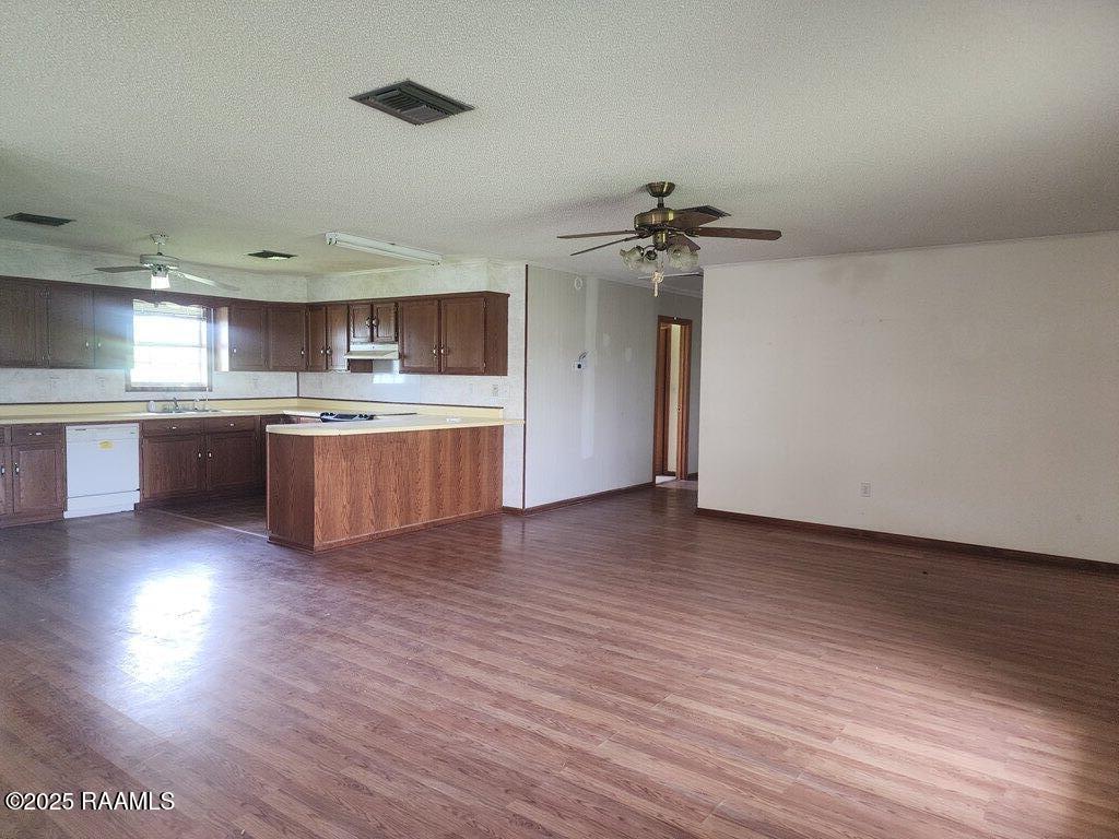 4702 Daspit Road New Iberia, LA 70563 - Photo 3 of 30 Gallery Image 3