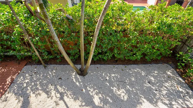 $4,450 | 6460 Northwest 2nd Street, Miami, FL 33126