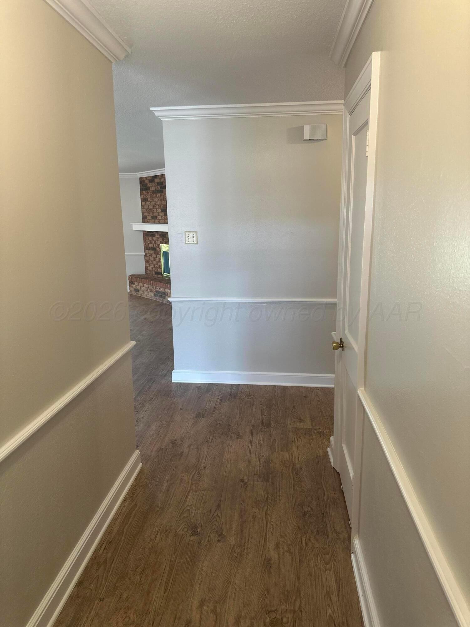 4803 Journey Street Amarillo, TX 79110 - Photo 2 of 15 Entry way