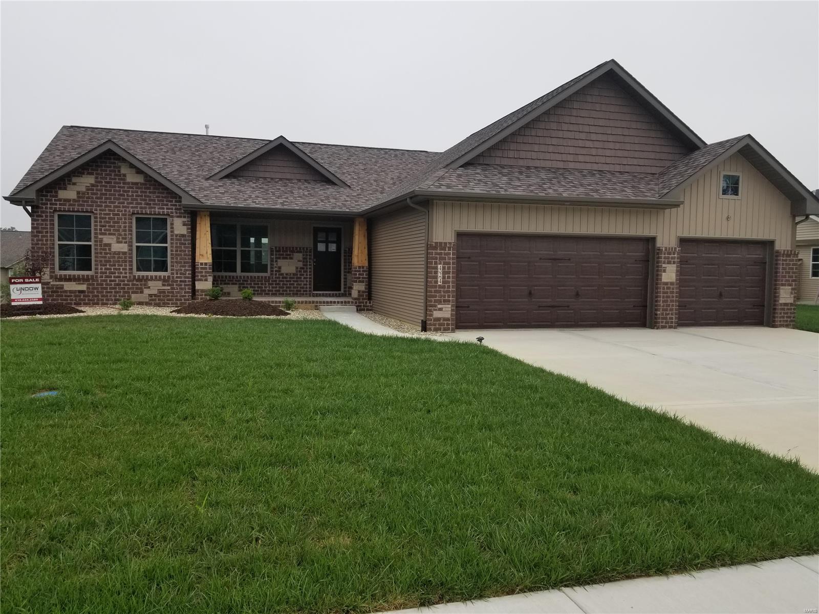 424 Briar Creek Road Troy, IL 62294 - Photo 1 of 47 Gallery Image 1