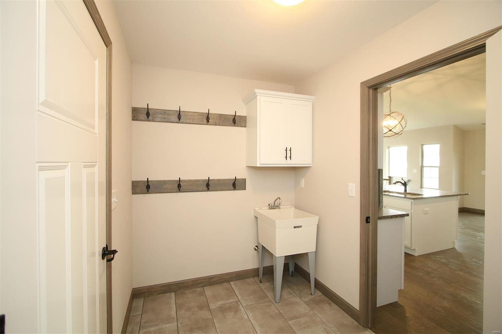 424 Briar Creek Road Troy, IL 62294 - Photo 18 of 47 Gallery Image 18