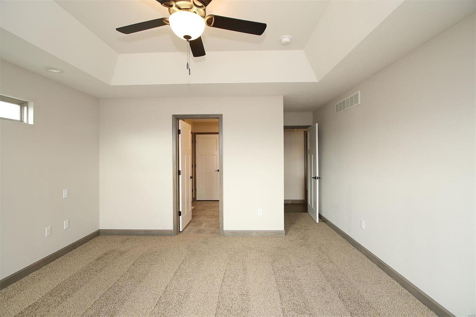 424 Briar Creek Road Troy, IL 62294 - Photo 20 of 47 Gallery Image 20