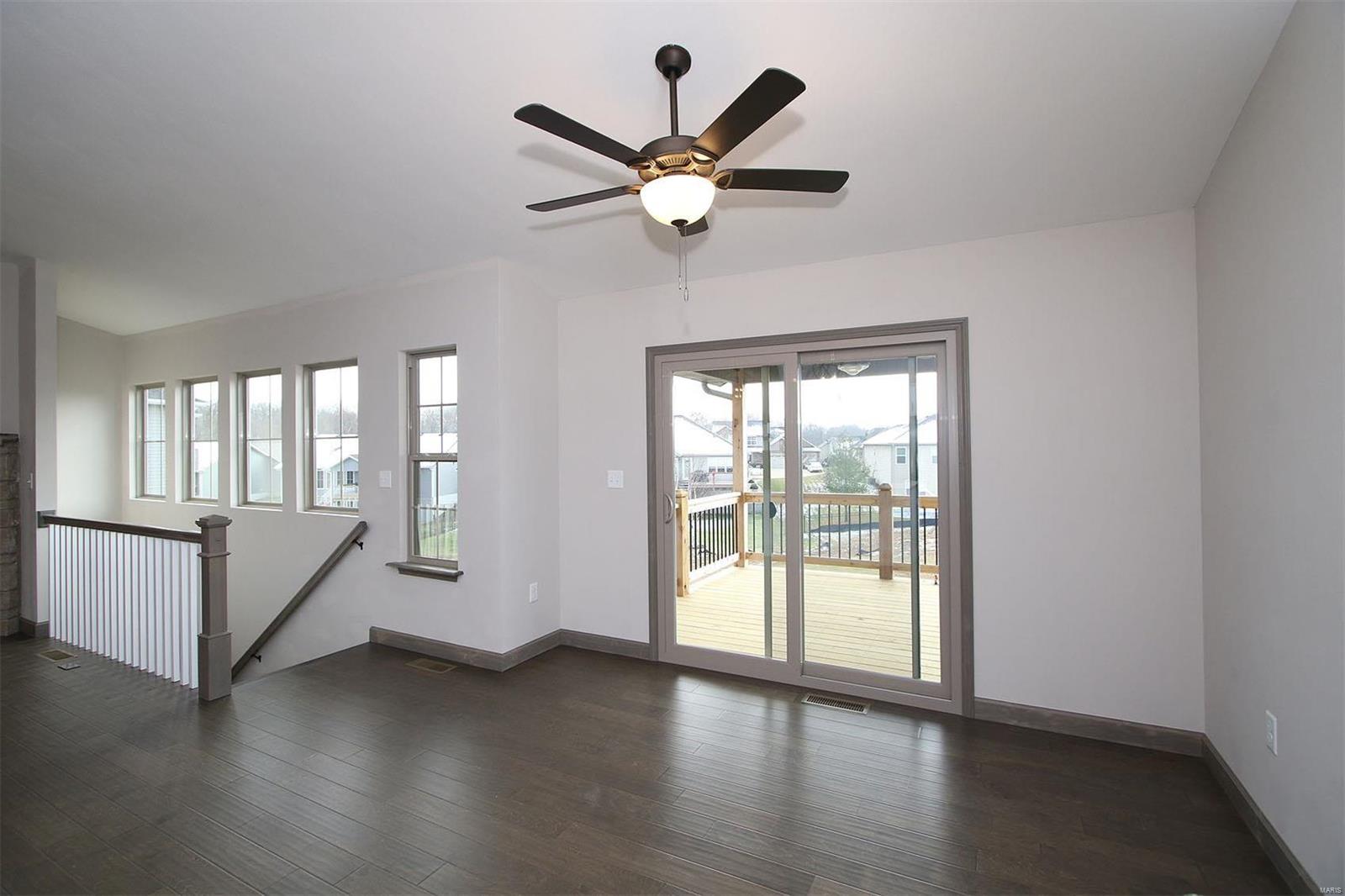 424 Briar Creek Road Troy, IL 62294 - Photo 10 of 47 Gallery Image 10