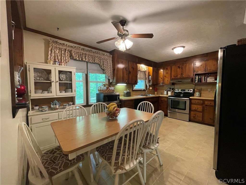 3012 Maplevale Road Chester, VA 23831 - Photo 11 of 38 Gallery Image 11