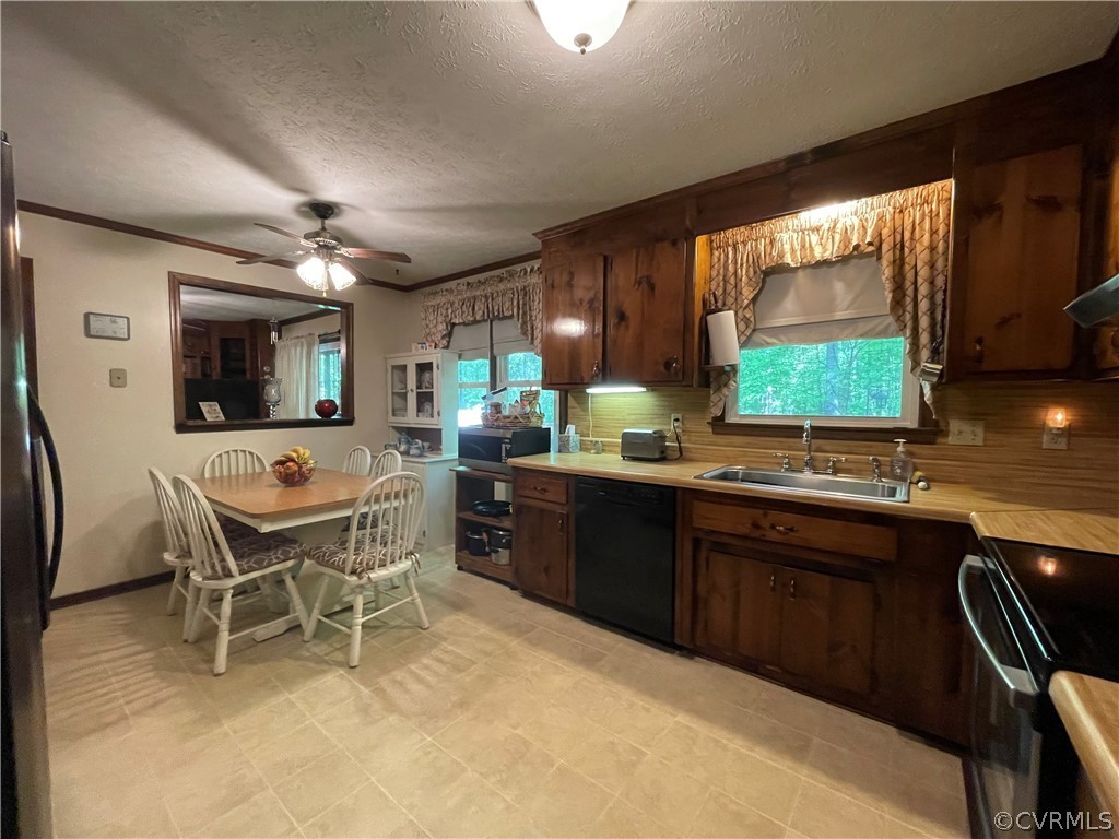 3012 Maplevale Road Chester, VA 23831 - Photo 14 of 38 Gallery Image 14