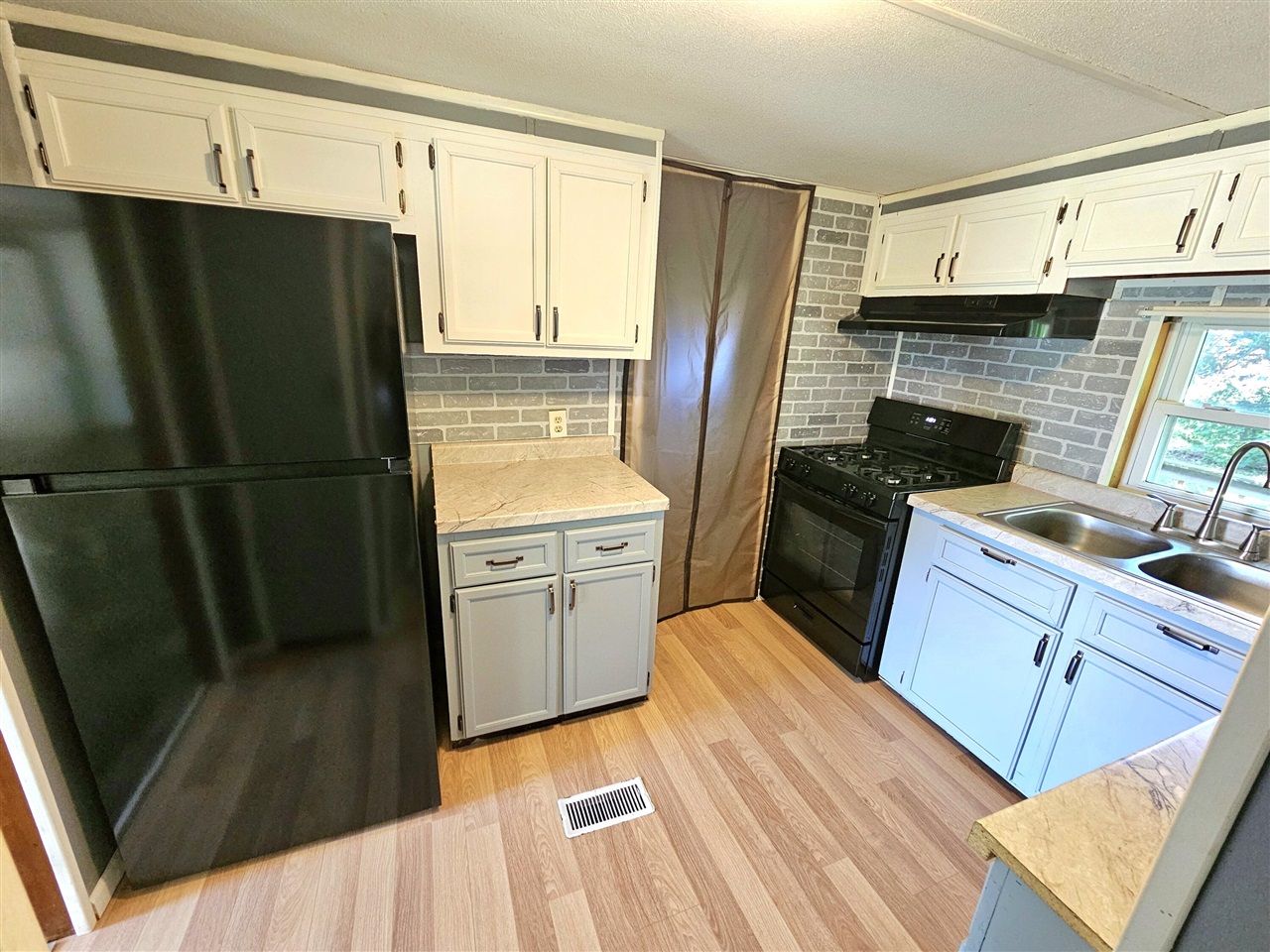 60452 Nottawa Road Sturgis, MI 49091 - Photo 12 of 30