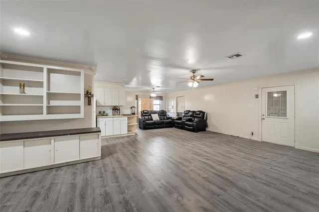 $499,900 | 544 Lusk Creek Road, Eddy, TX 76524