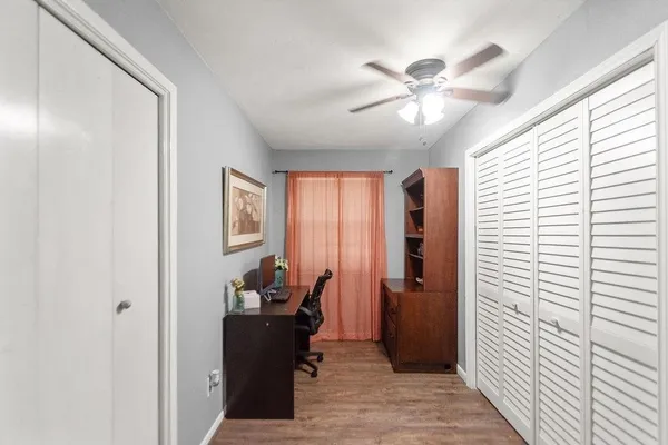 $300,000 | 2718 Lufkin Lane, Deer Park, TX 77536