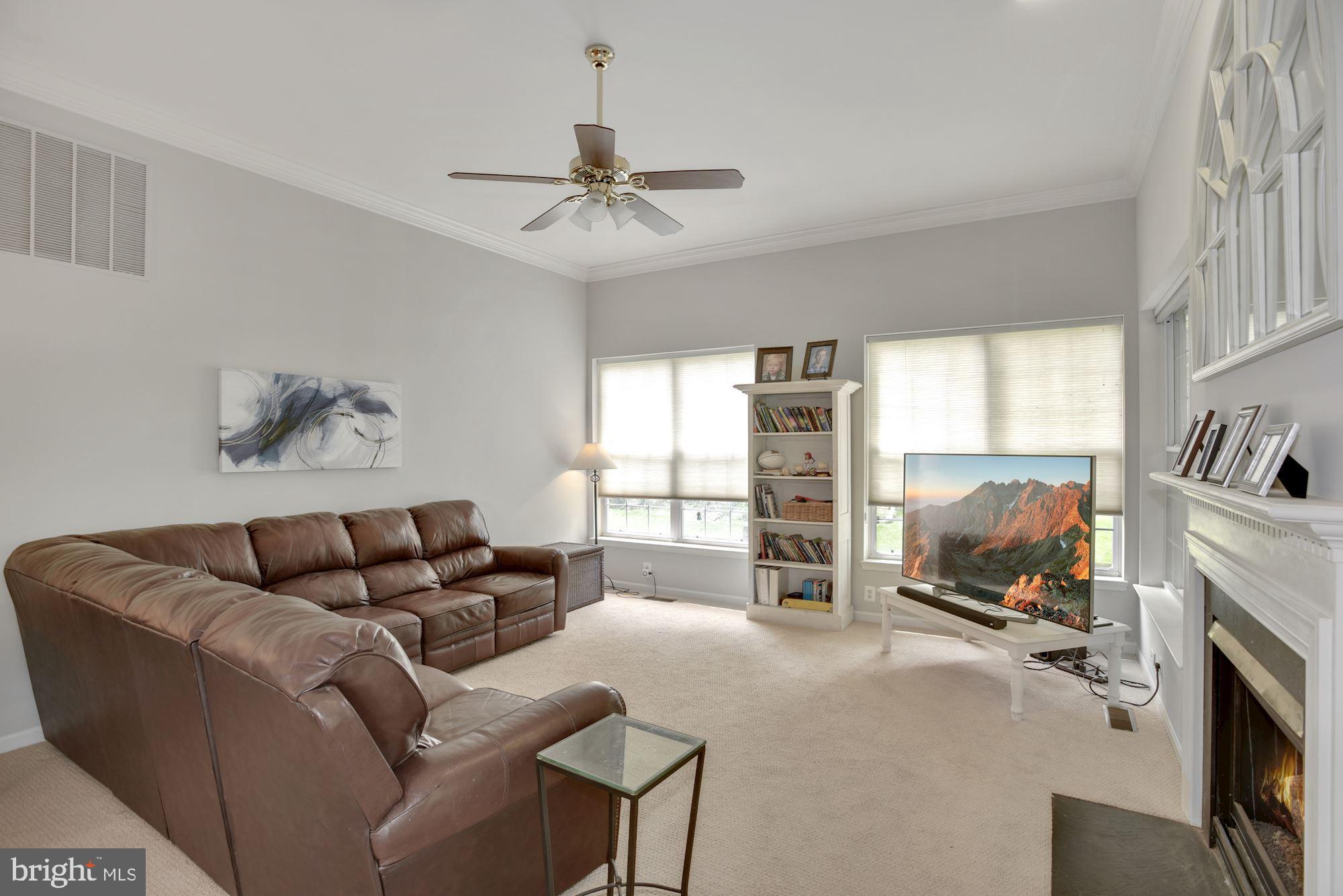 20563 Quarterpath Trace Circle Sterling, VA 20165 - Photo 14 of 41