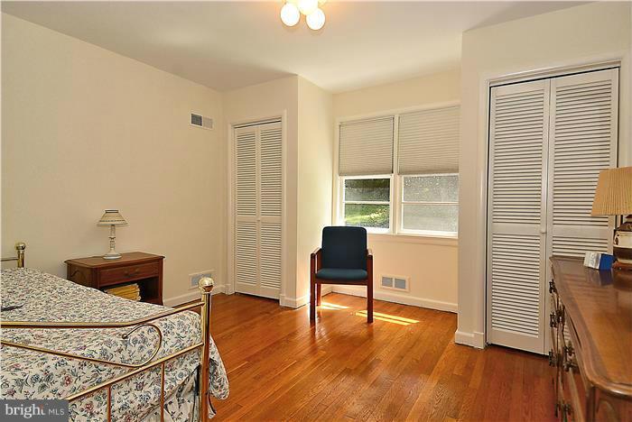 9620 Old Spring Road Kensington, MD 20895 - Photo 16 of 22 Bedroom