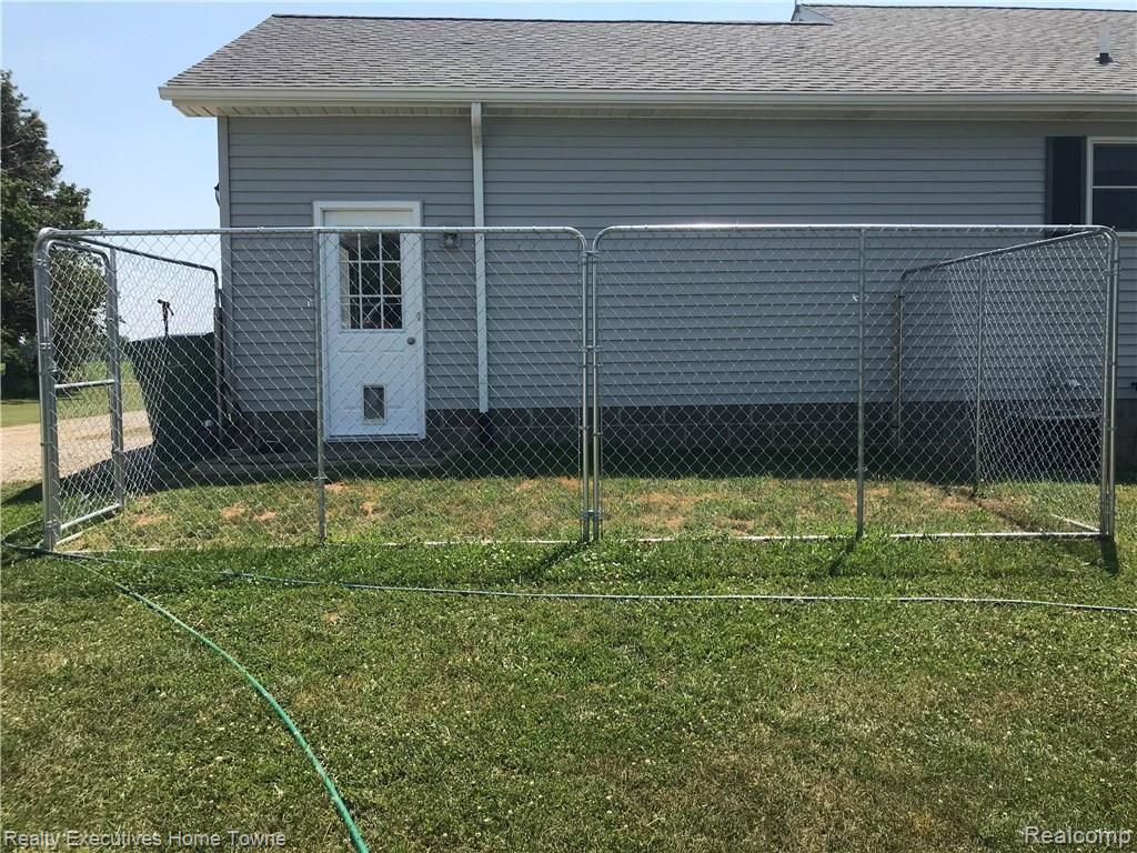 15882 Tubspring Road Allenton, MI 48002 - Photo 9 of 69 IMG_0058.JPG