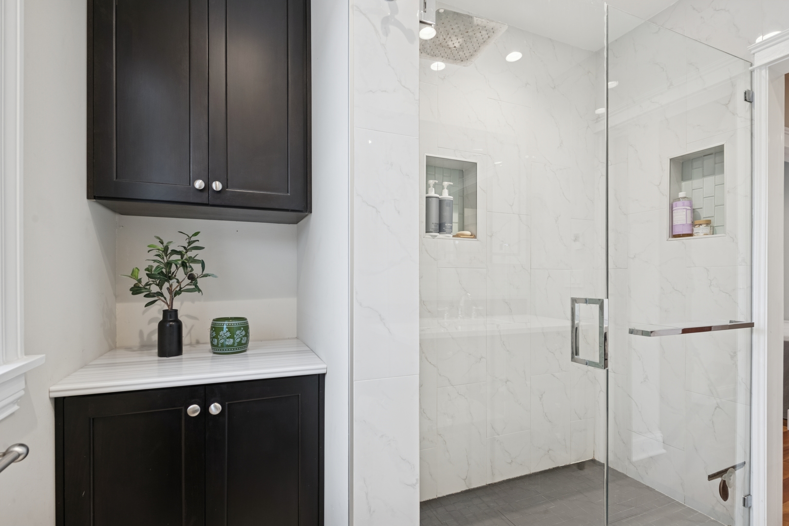 369 Addison Road Riverside, IL 60546 - Photo 17 of 23 a bathroom with a sink and a mirror