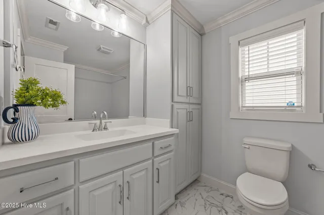 $2,400 | 3833 East Baywood Lane, Greenville, NC 27834