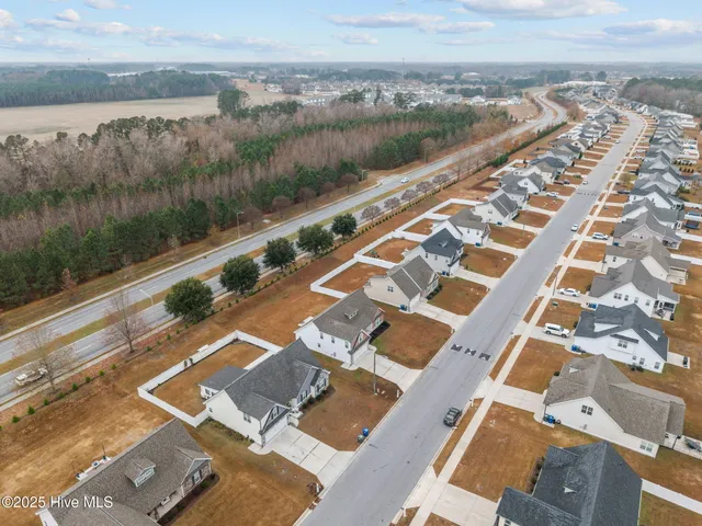 $2,400 | 3833 East Baywood Lane, Greenville, NC 27834