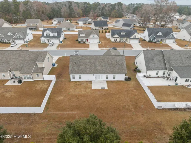 $2,400 | 3833 East Baywood Lane, Greenville, NC 27834