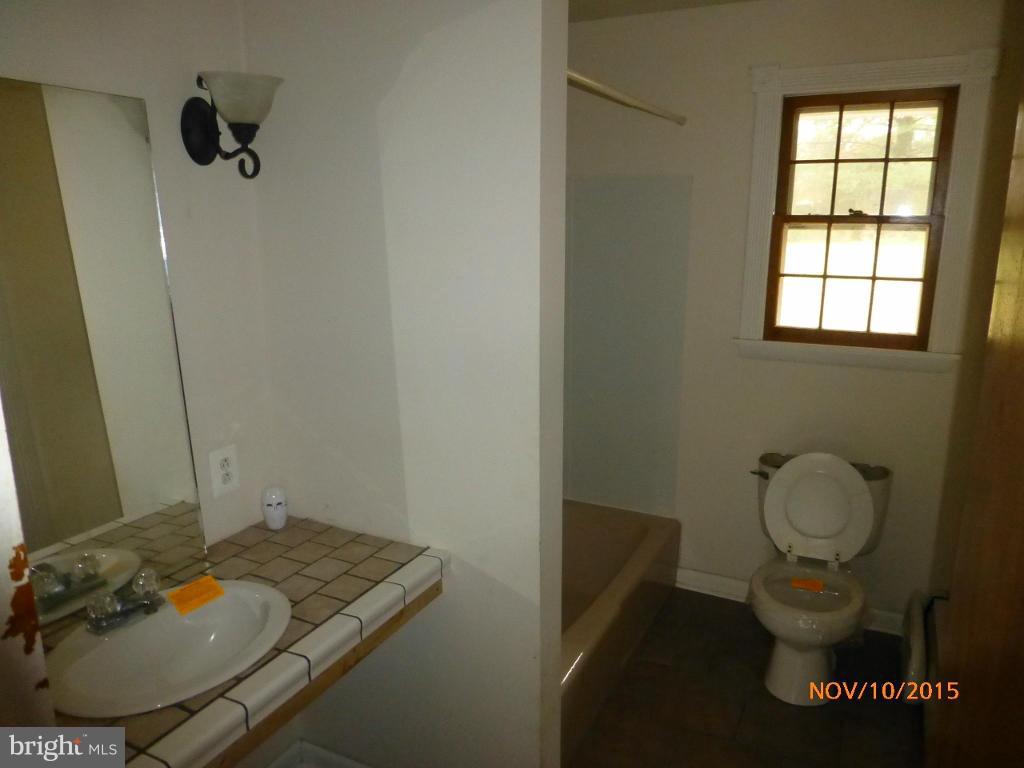 2222 Pleasantville Road Fallston, MD 21047 - Photo 16 of 21 Bath