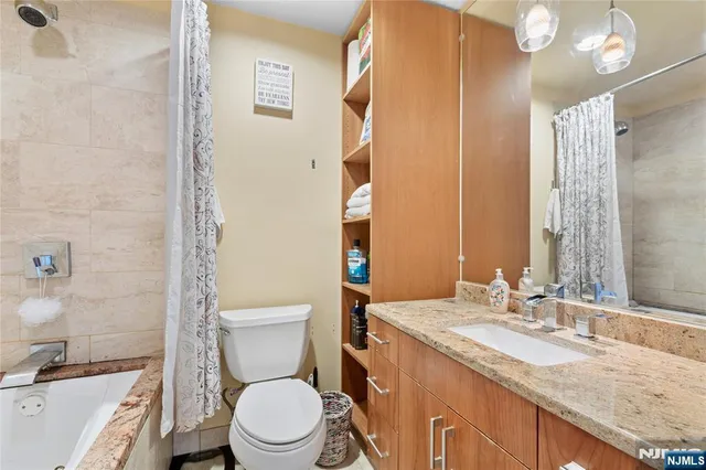 $800,000 | 933 Garden Street, Unit 3, Hoboken, NJ 07030