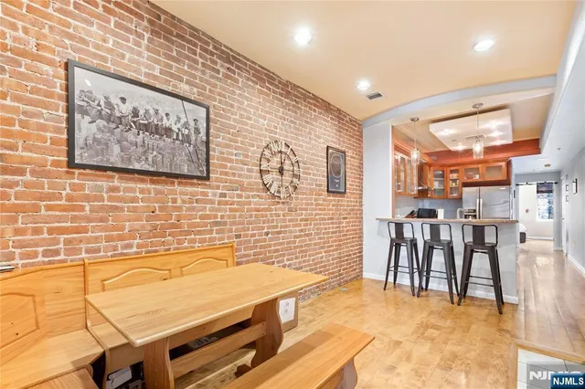 $800,000 | 933 Garden Street, Unit 3, Hoboken, NJ 07030