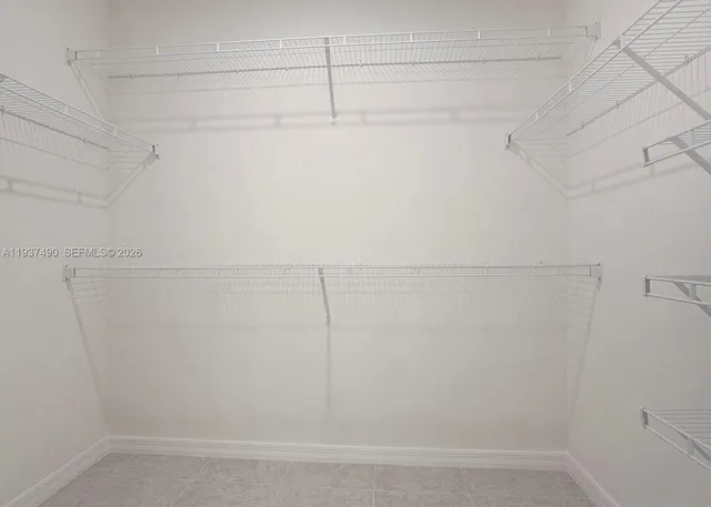 $430,000 | 811 Southeast Seahouse Drive, Port St. Lucie, FL 34983