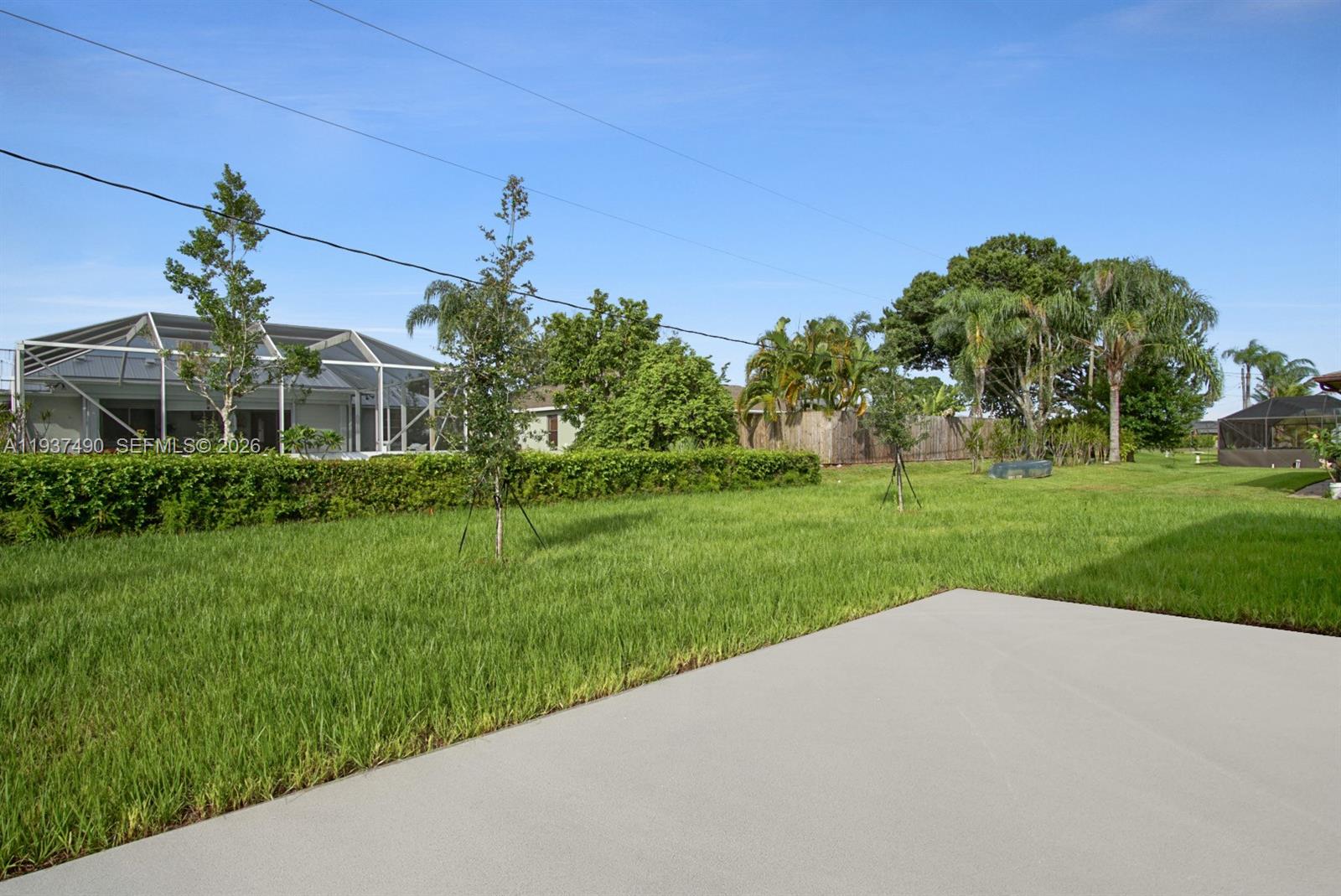 811 Southeast Seahouse Drive Port St. Lucie, FL 34983 - Photo 18 of 24 Gallery Image 18