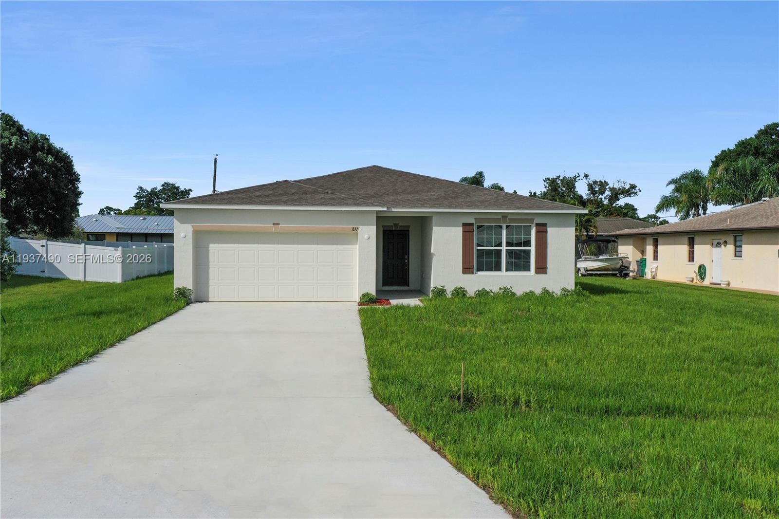 811 Southeast Seahouse Drive Port St. Lucie, FL 34983 - Photo 20 of 24 Gallery Image 20