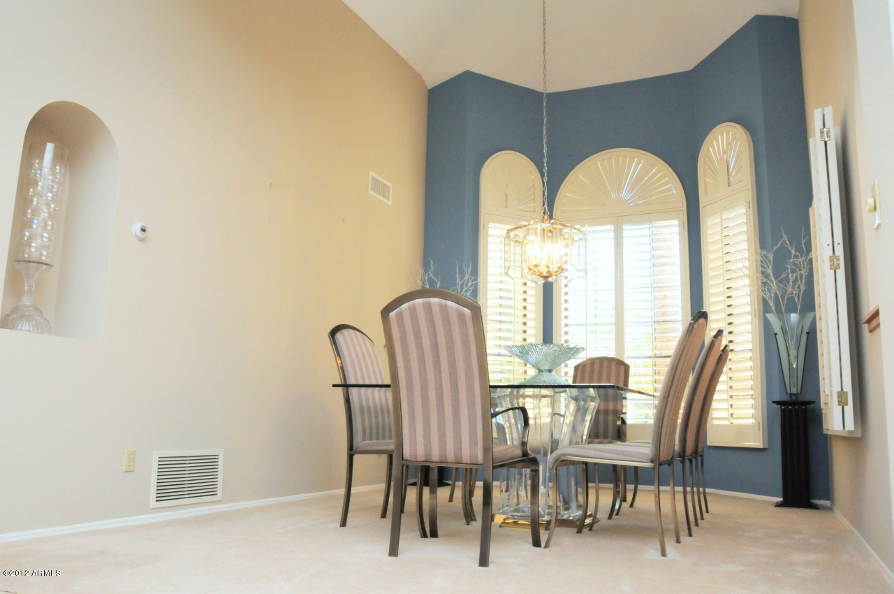 18502 East Poco Rio Drive Rio Verde, AZ 85263 - Photo 19 of 34 Dining room