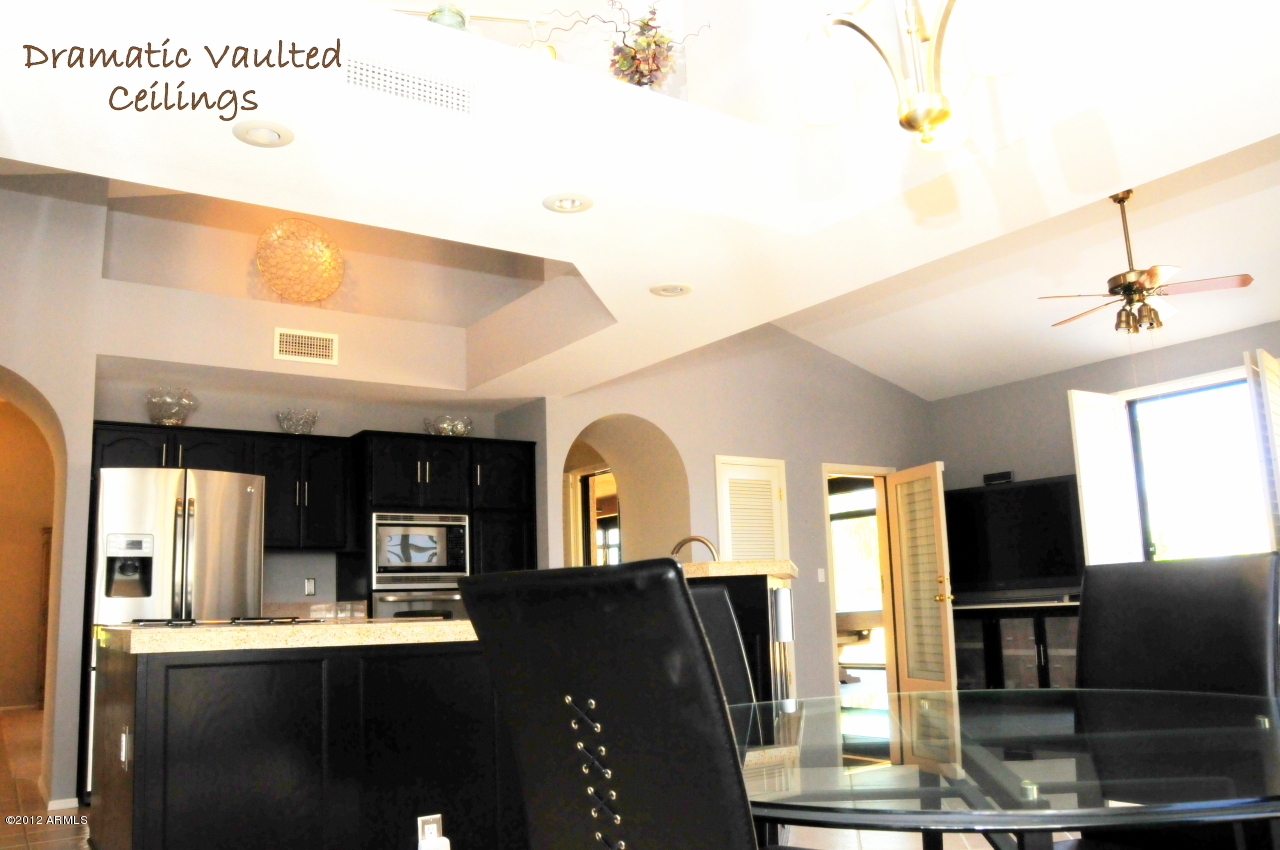 18502 East Poco Rio Drive Rio Verde, AZ 85263 - Photo 3 of 34 Vaulted ceilings