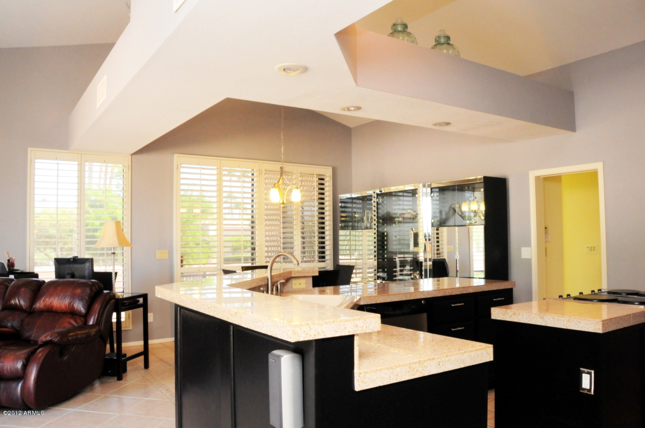 18502 East Poco Rio Drive Rio Verde, AZ 85263 - Photo 5 of 34 Kitchen and breakfast nook