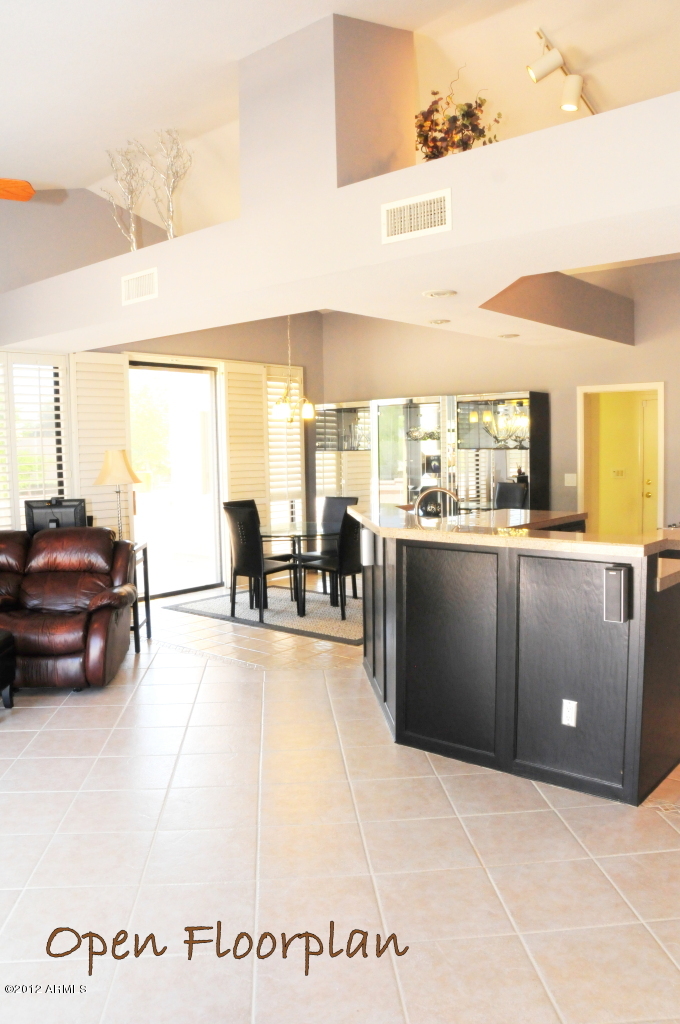 18502 East Poco Rio Drive Rio Verde, AZ 85263 - Photo 9 of 34 Great room