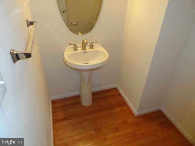 3130 Courtside Road Bowie, MD 20721 - Photo 12 of 29 Half Bath
