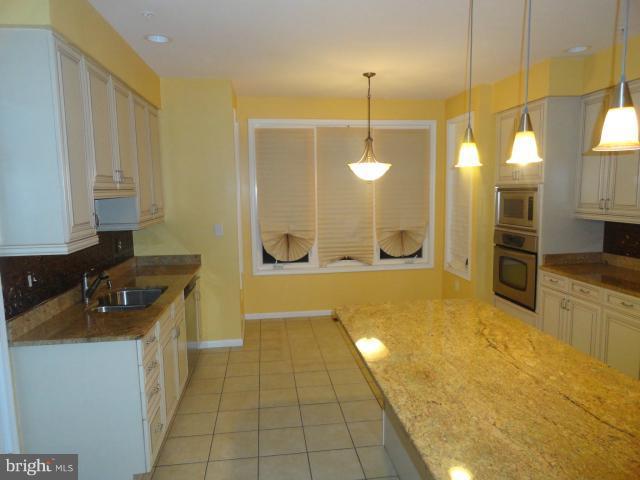 3130 Courtside Road Bowie, MD 20721 - Photo 14 of 29 Kitchen 2