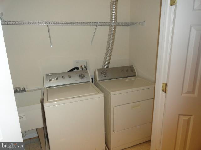 3130 Courtside Road Bowie, MD 20721 - Photo 27 of 29 Washer/Dryer