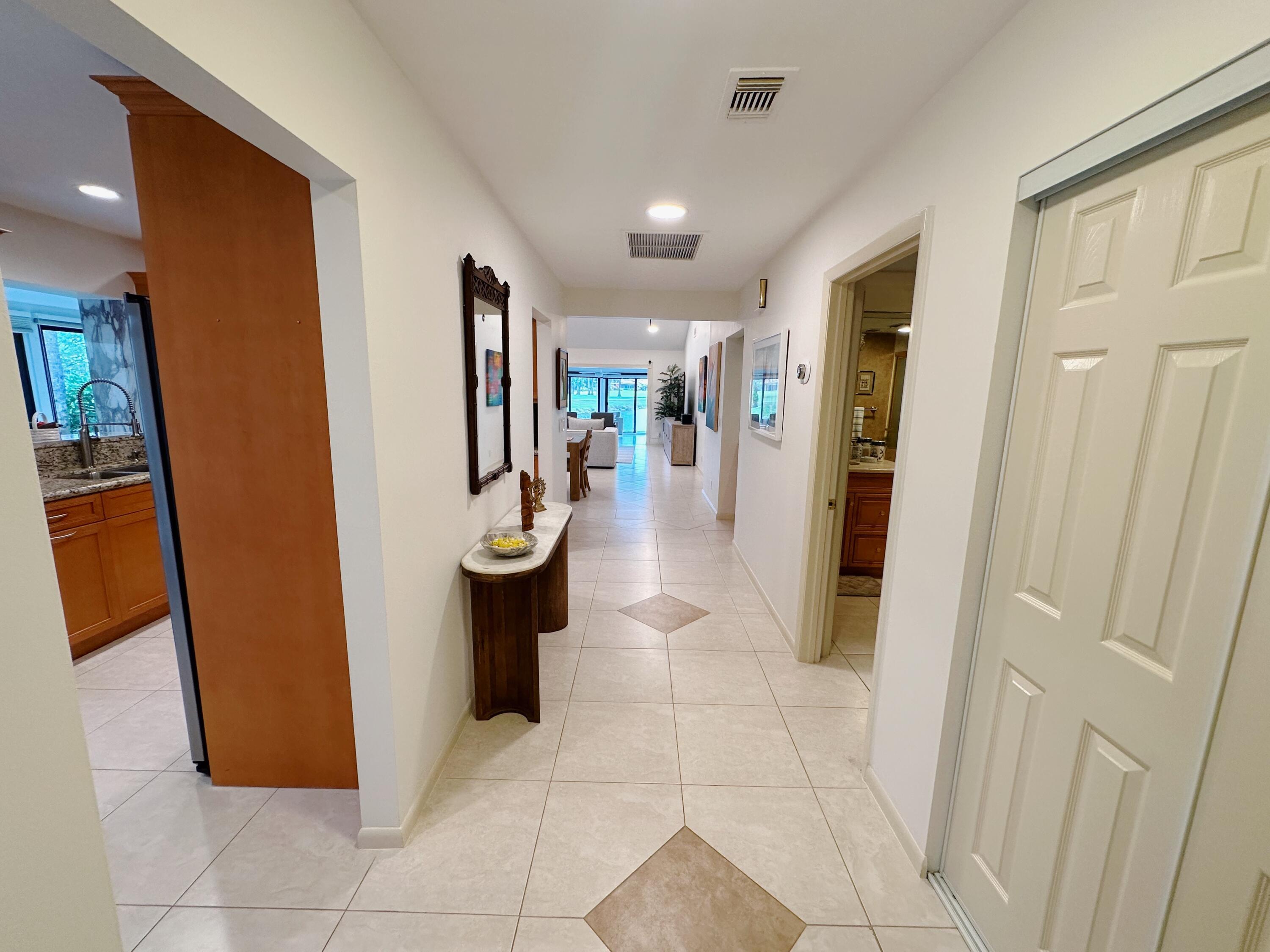 21708 Tall Palm Circle Boca Raton, FL 33433 - Photo 4 of 22 D1255217-FB41-4106-ADA5-845E363896B4