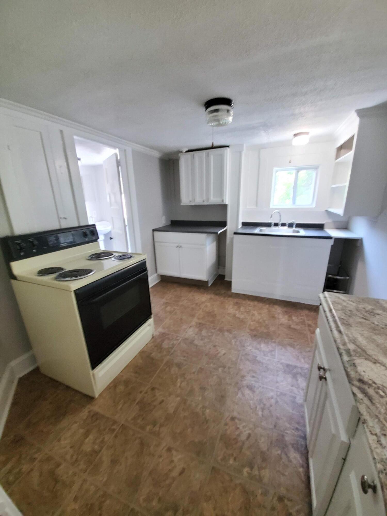 4 Spring Place Waterville, ME 04901 - Photo 17 of 23 20210607_112935 (2)