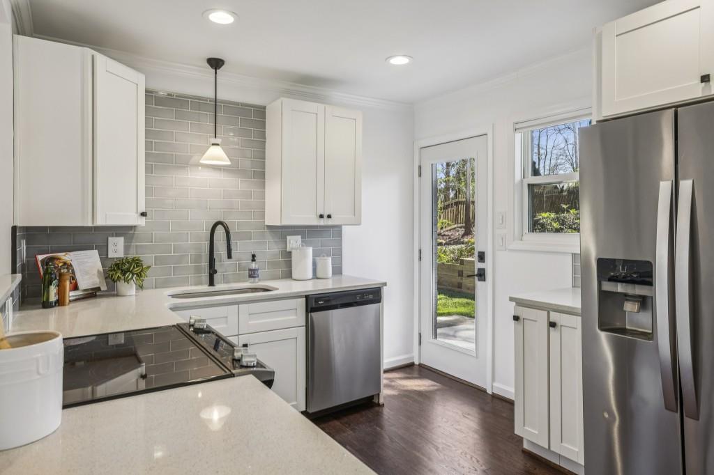 2771 Pangborn Road Decatur, GA 30033 - Photo 16 of 40