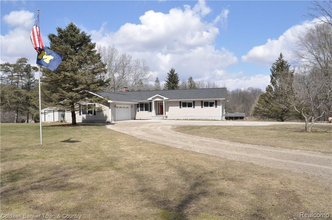 2367 Pardee Road Howell, MI 48843 - Photo 43 of 53 2.JPG