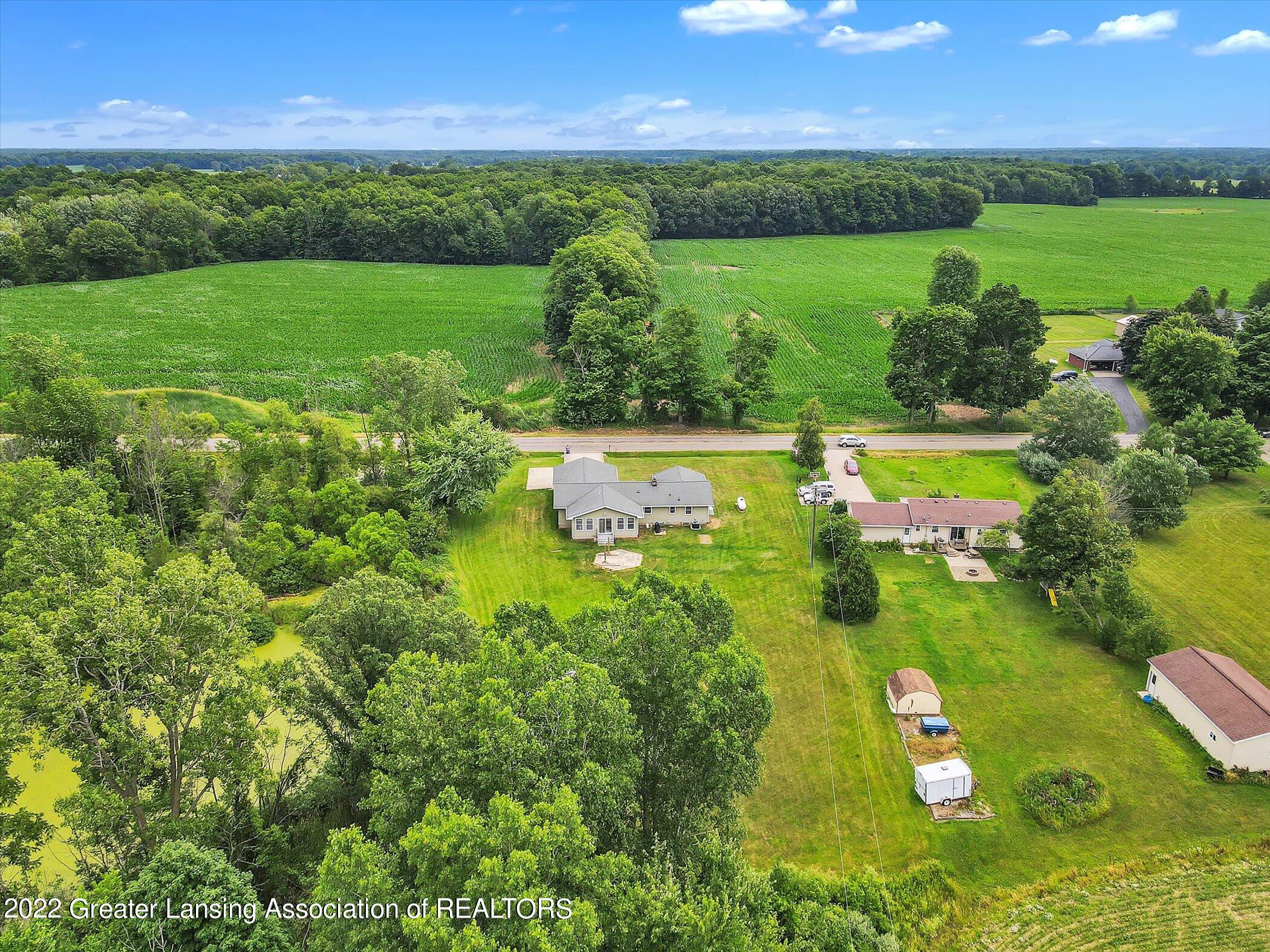 4300 South Cochran Road Charlotte, MI 48813 - Photo 68 of 75 68-4300-S-Cochran-Ave-WindowStill-Real-E
