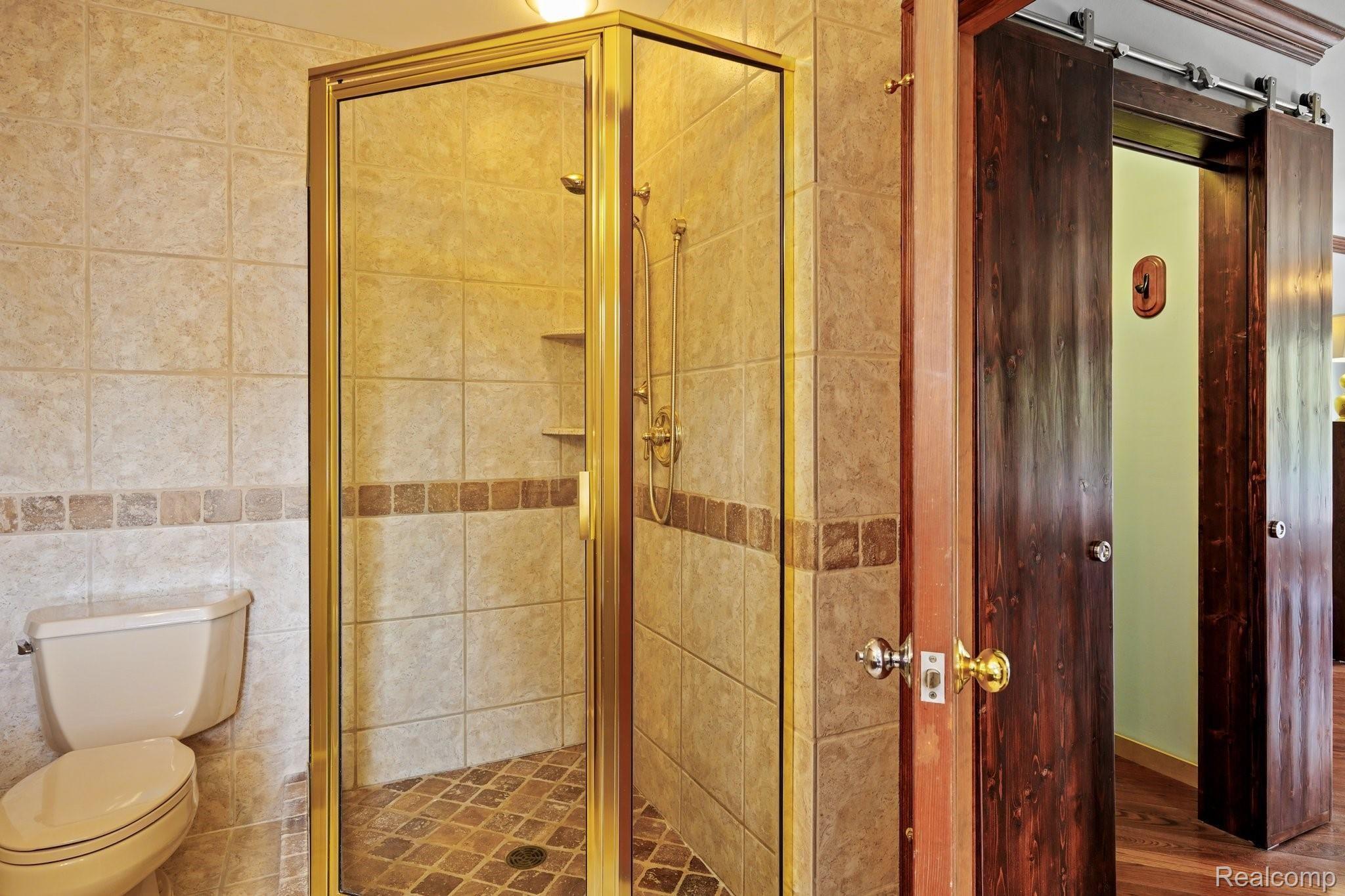1026 Springwood Lane Rochester, MI 48309 - Photo 24 of 33 36-web-or-mls-1026 Springwood Lane Rochester Hills35.jpg