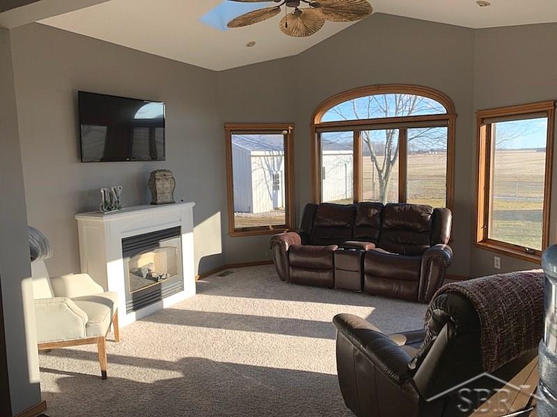 10906 Easton Road New Lothrop, MI 48460 - Photo 10 of 17 50007273-9.JPG