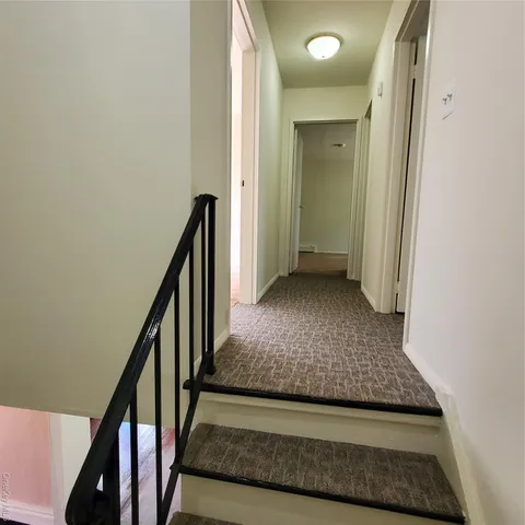 $299,888 | 3 Hook Road, Unit 32, Poughkeepsie, NY 12601