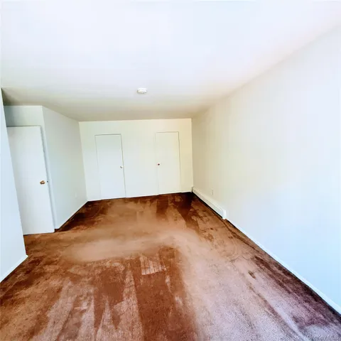 $299,888 | 3 Hook Road, Unit 32, Poughkeepsie, NY 12601